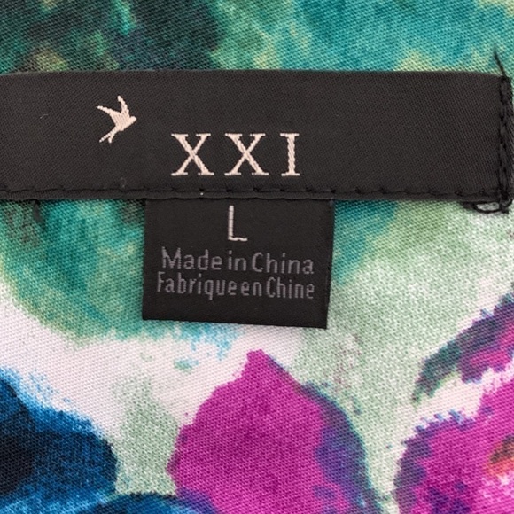 XXI Forever 21 Skirt, Size L, Watercolor Floral Cotton. - Picture 3 of 4